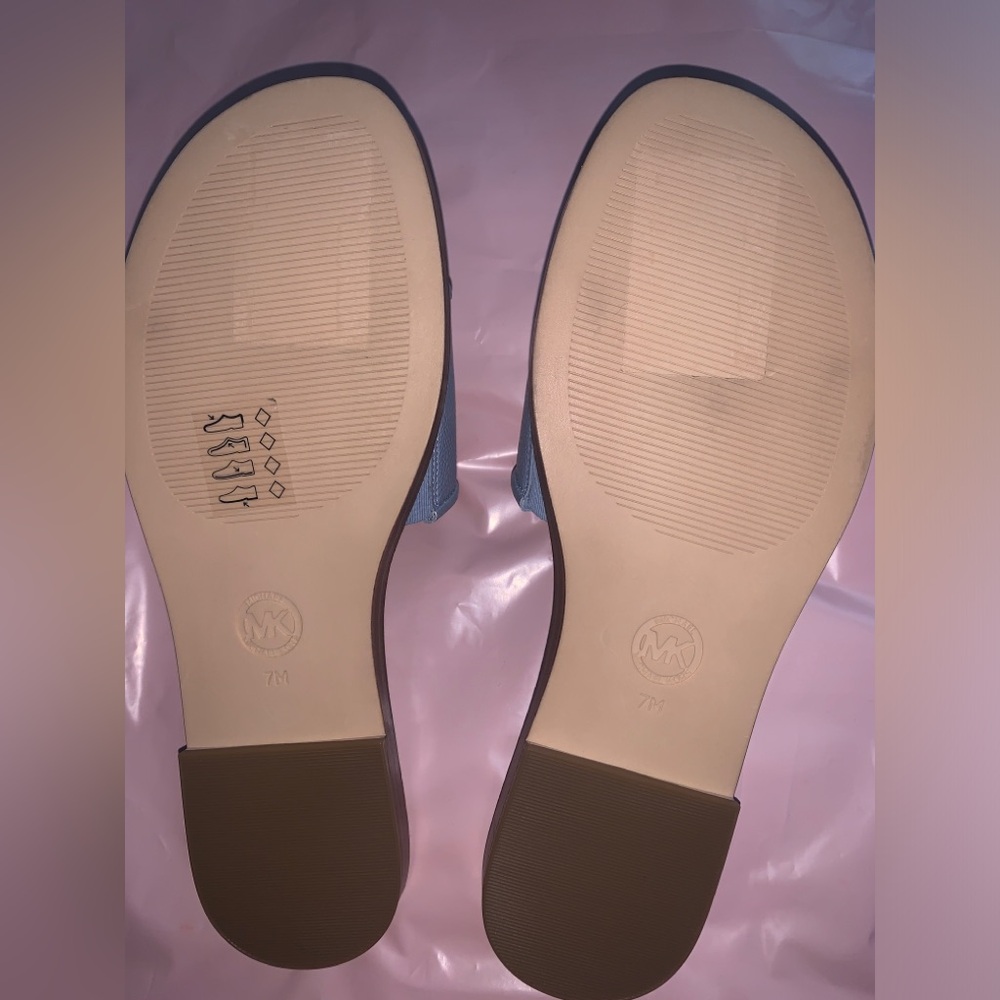 Michael Kors Molly Slide Leather Sandals - Picture 4 of 5